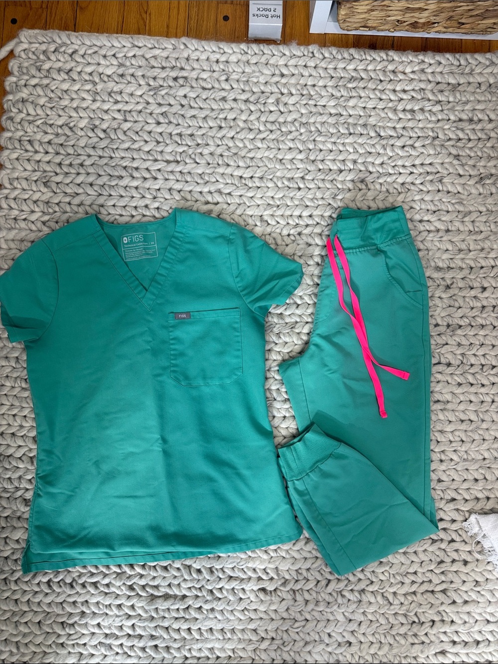 Figs Teal Women's Two-Piece Pajama Set with Pink Drawstring